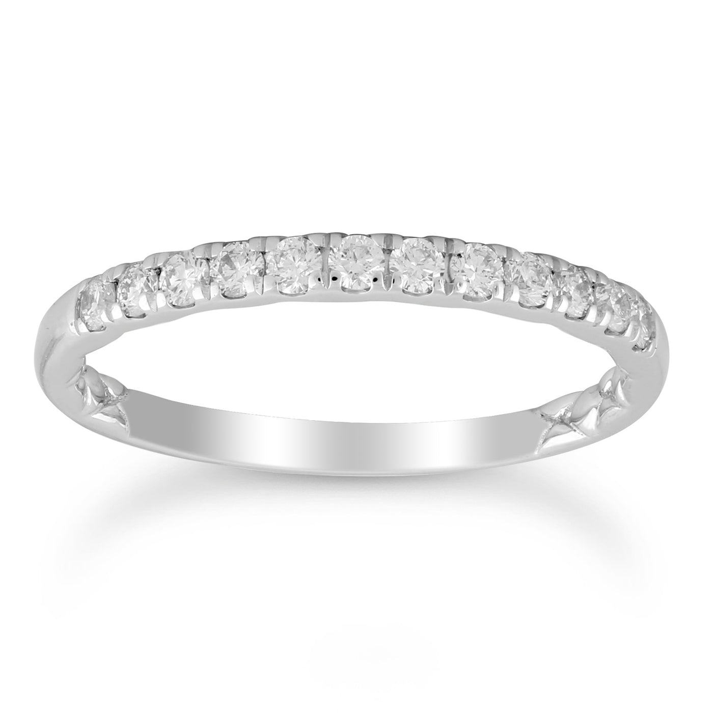 9k White Gold Diamond Ring (N)