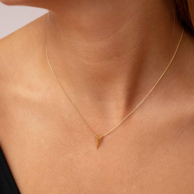 9k Yellow Gold Pyramid Necklace