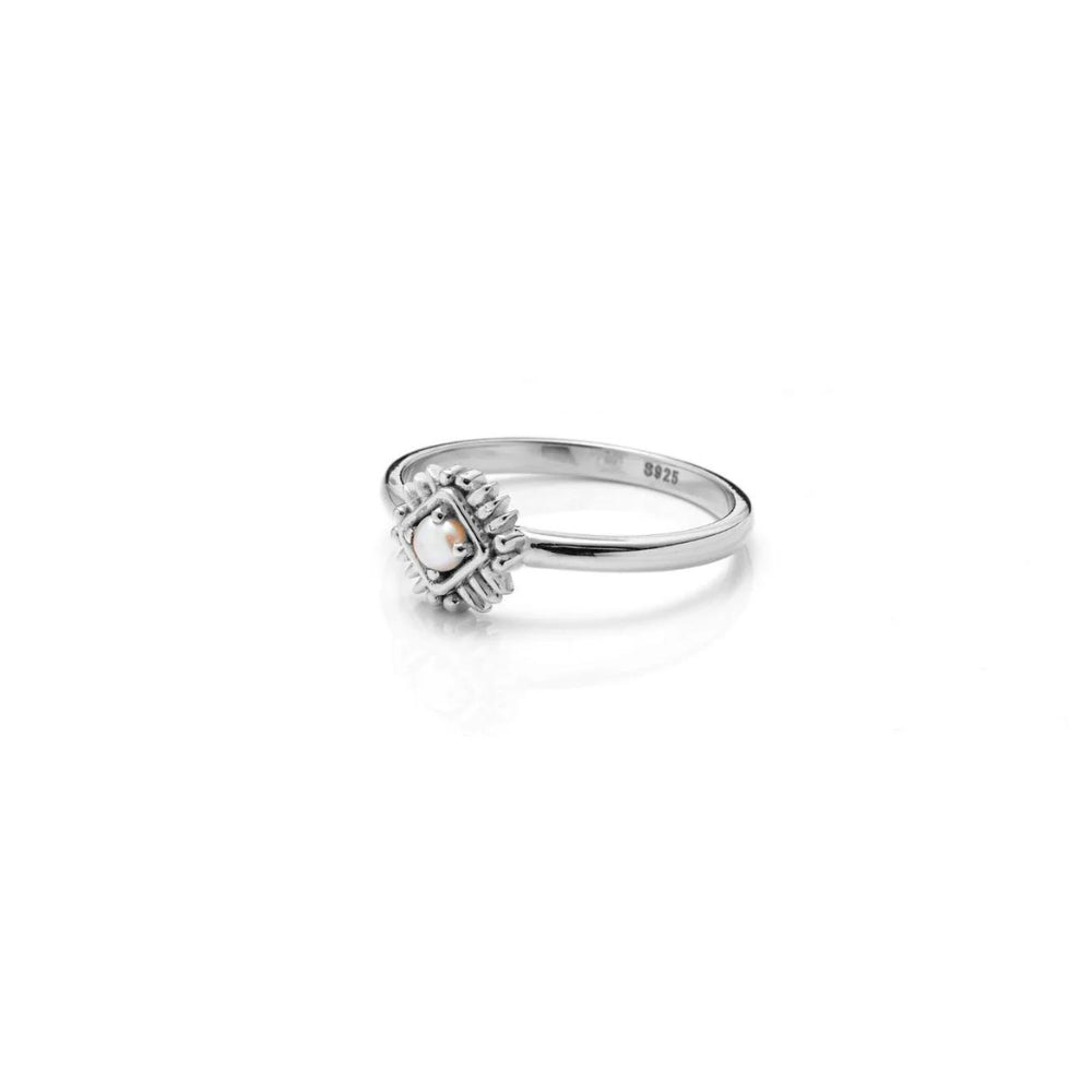 Silk & Steel Petite Perle Pearl Ring