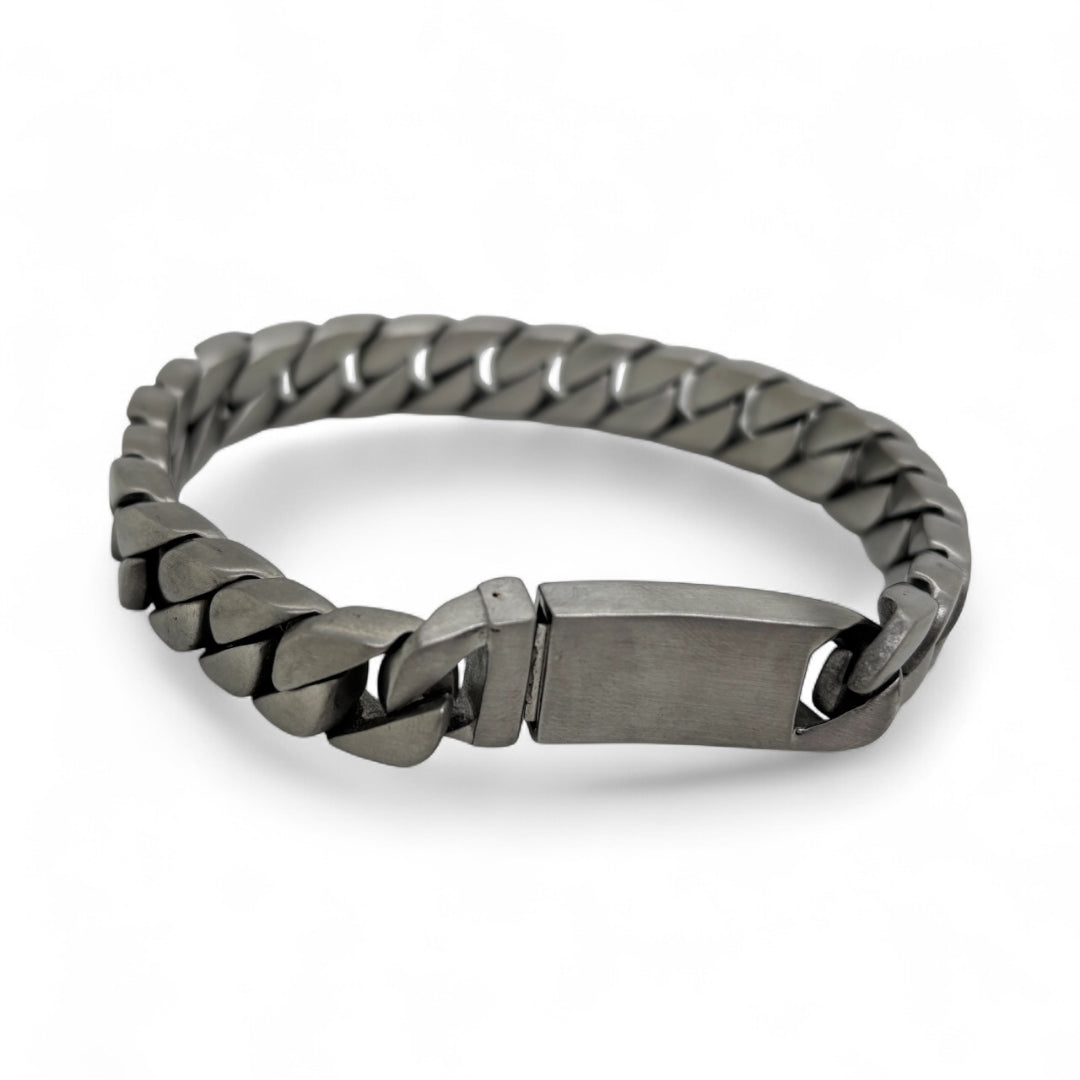 Revolution Flat Tight Bevelled Curb Chain Bracelet