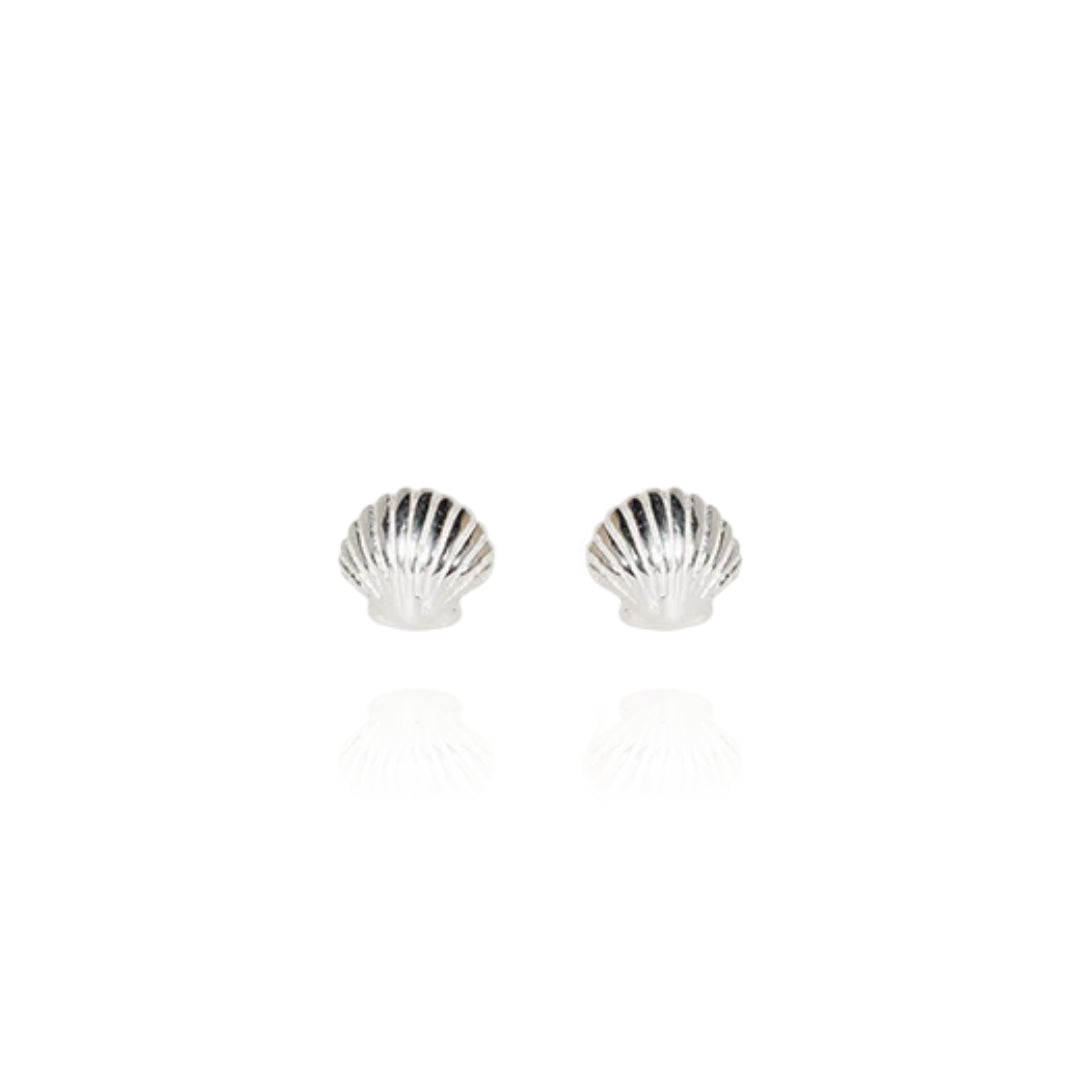 Evolve | Mini Scallop | Silver | Stud Earrings