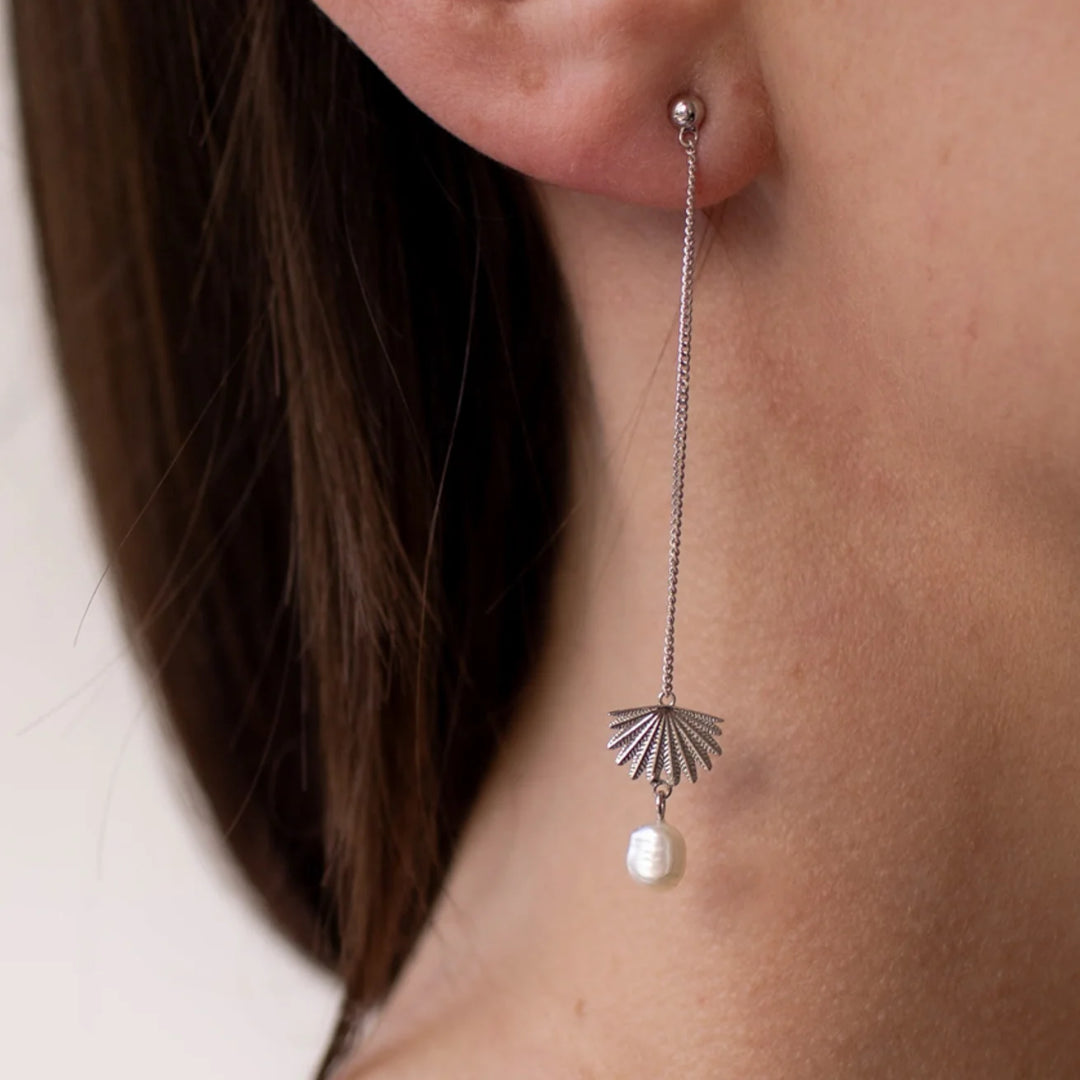 Boh Runga | Fan Tail | Fresh Water Pearl | Drop Earrings