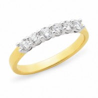 9k Bitone Diamond Band Ring