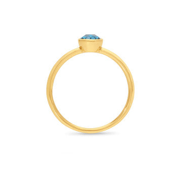 9k Yellow Gold Pear London Blue Topaz Ring