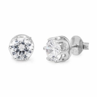 18k Diamond Stud Earrings