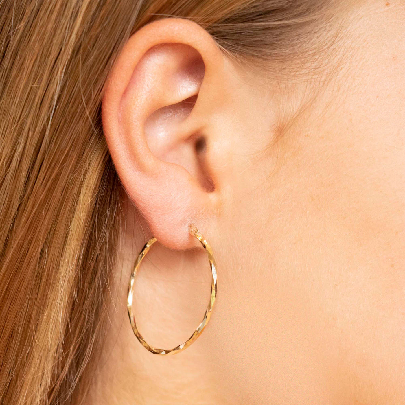 9k Yellow Gold Hollow Diamond Cut Hoop Earrings